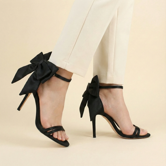 The Midnight Bow Stiletto