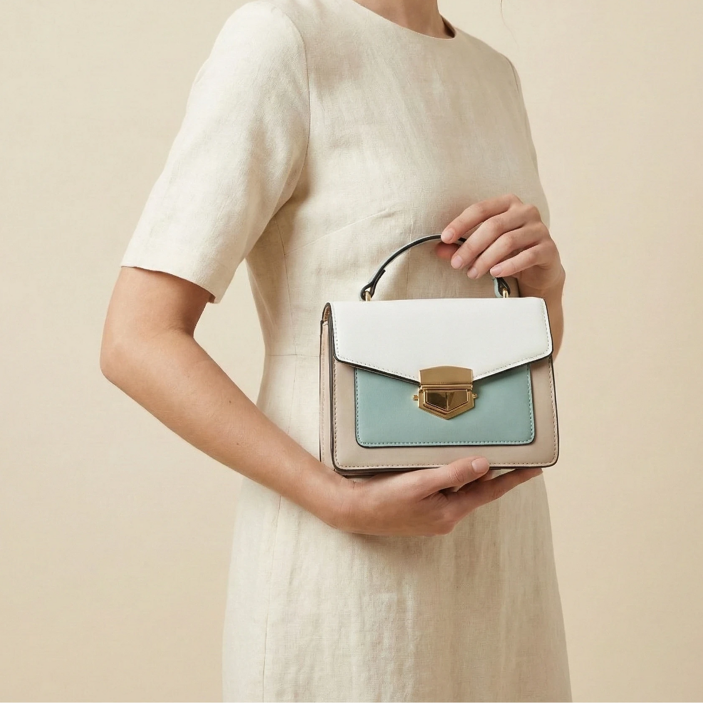 Monochrome Gold-Lock